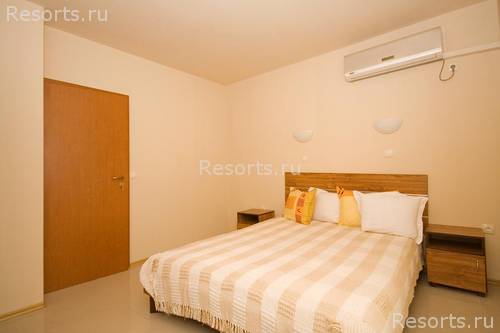 Green Hills Hotel 7
